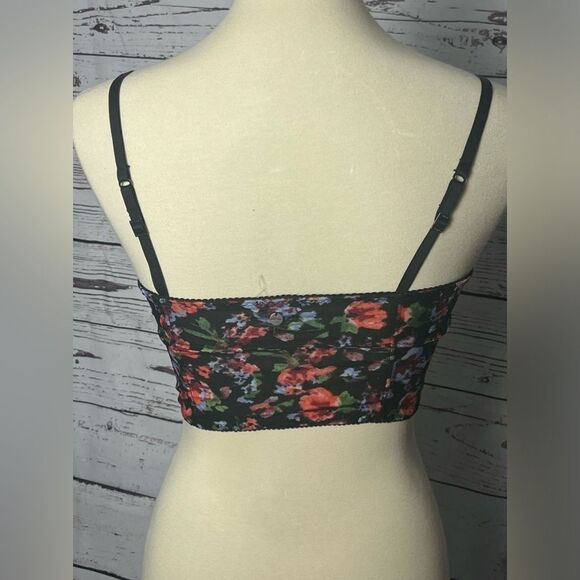 Garage Floral Velour Crop Top - Picture 8 of 9
